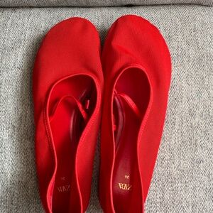 Zara Women's Vibrant Red Loafers